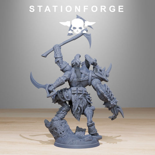 Dark Space Knights Gladiator, proxy miniature, 28mm heroic scale unpainted resin, view 2