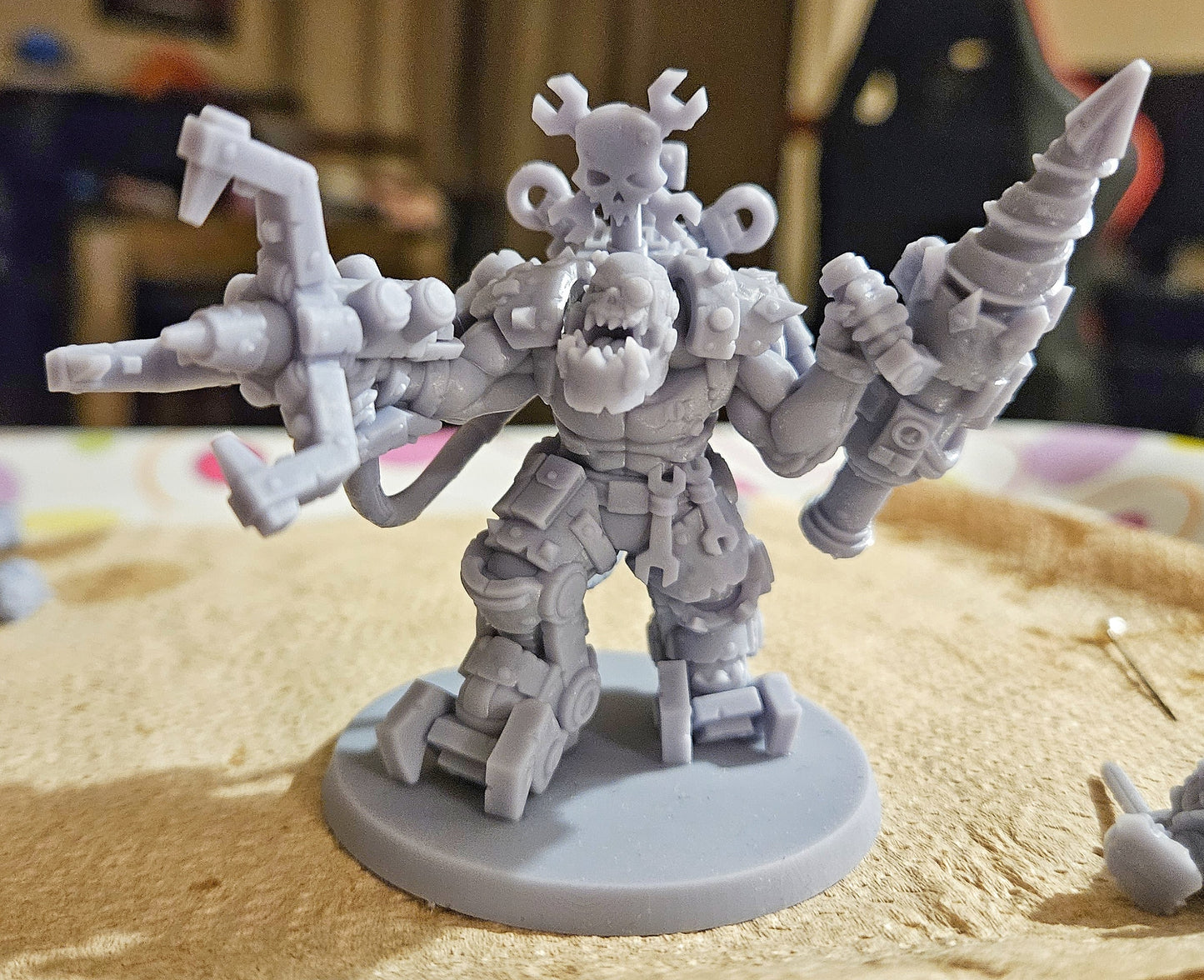 Orks Exo Boss With Claw, proxy miniature, character, 28mm heroic scale unpainted resin, view 5