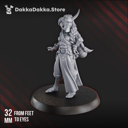 Pleasure Knights Vanguard Soldrith, proxy miniature, scout, 28mm heroic scale unpainted resin