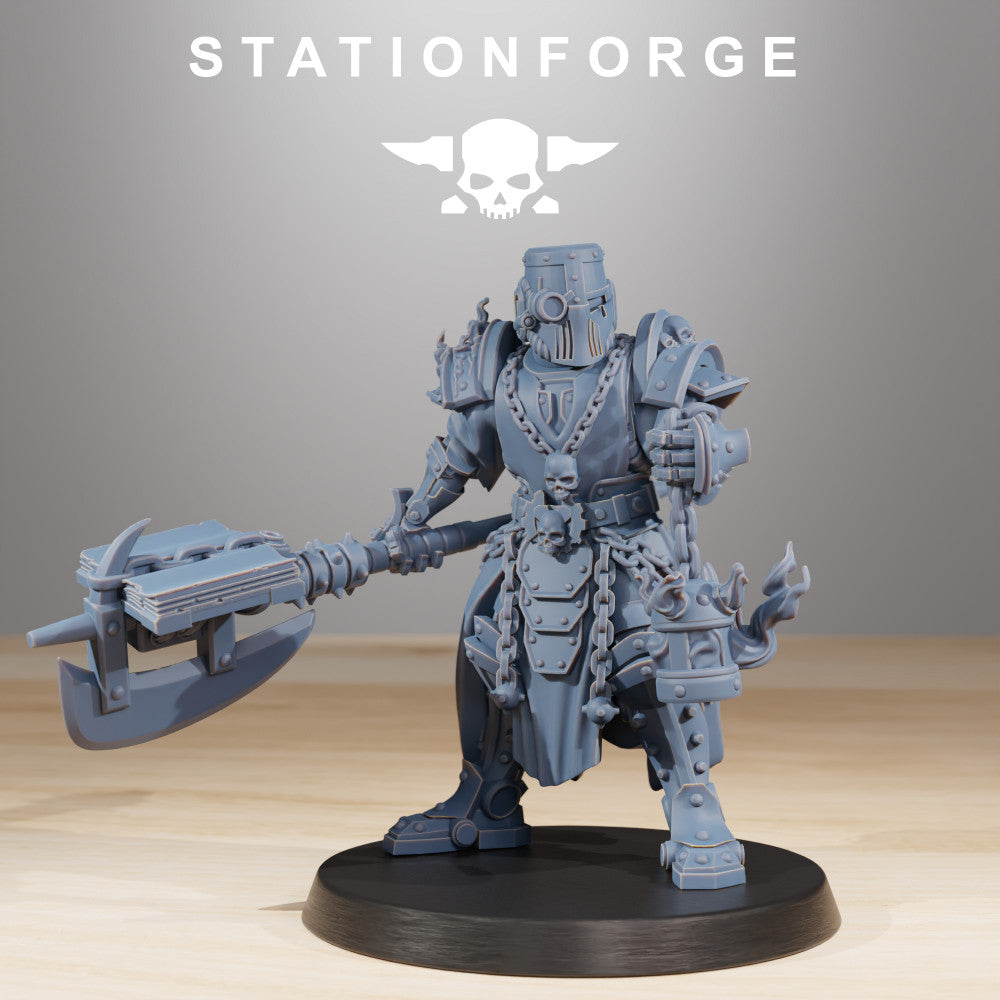 Tech Priests Leader, 28mm heroic scale unpainted resin