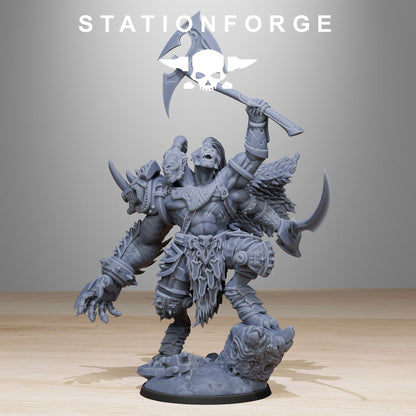 Dark Space Knights Gladiator, proxy miniature, 28mm heroic scale unpainted resin