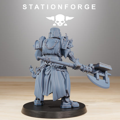Tech Priests Leader, 28mm heroic scale unpainted resin, view 2