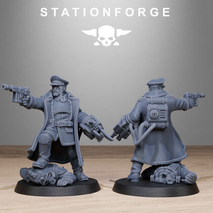 Free Guard Officer V2, Imperial Army proxy miniature, infantry, 28mm heroic scale unpainted resin