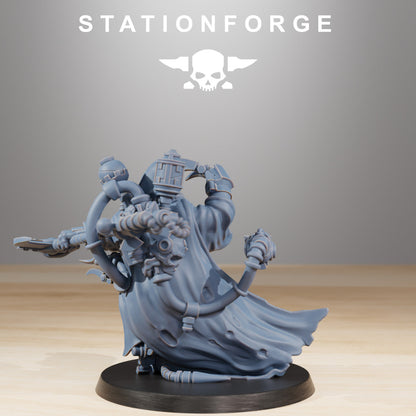 Scavenger The Seer, Tech Priests proxy miniature, character, 28mm heroic scale unpainted resin, view 2