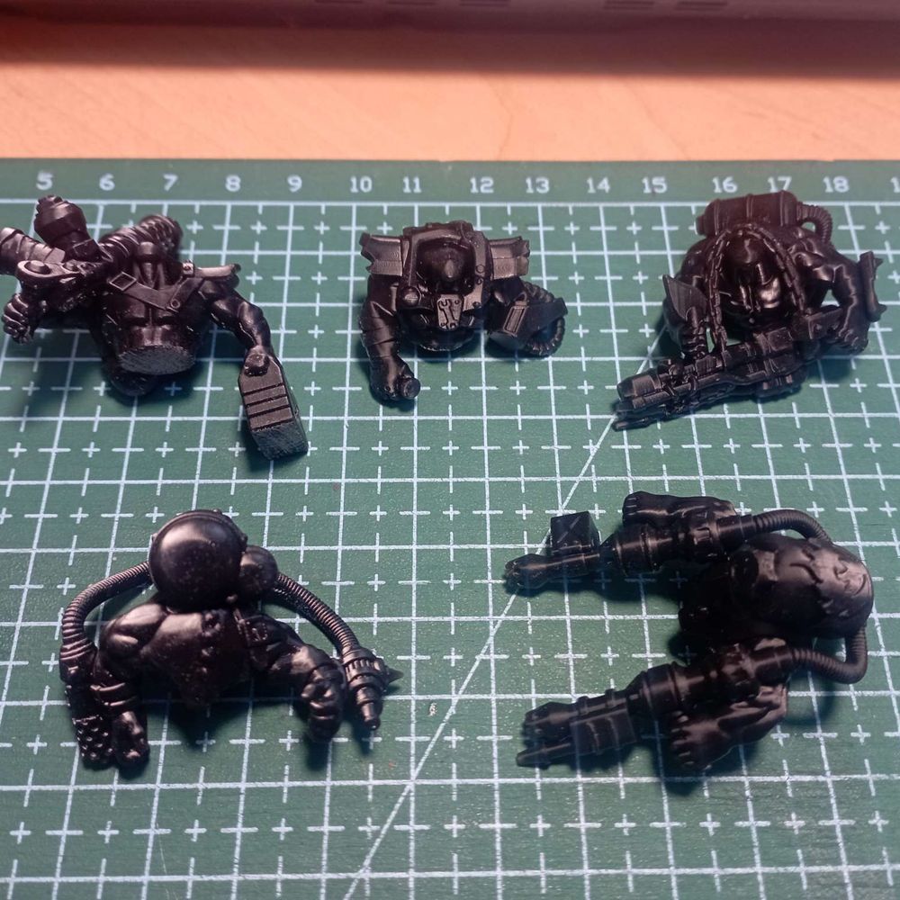 Orks Umiez Burnerz, proxy miniature, 28mm heroic scale unpainted resin, view 8