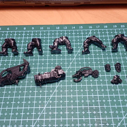 Orks Umiez Burnerz, proxy miniature, 28mm heroic scale unpainted resin, view 9