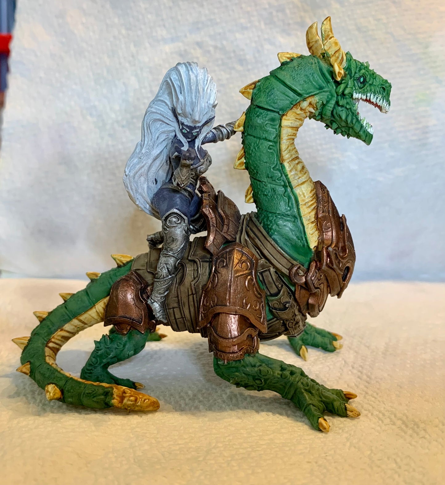 Dark Eldar Queen On Hydra, proxy miniature, character, 28mm heroic scale unpainted resin, view 2