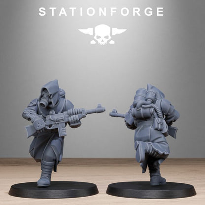 Scavenger Sanctum Infantry, Tech Priests proxy miniature, 28mm heroic scale unpainted resin, view 9
