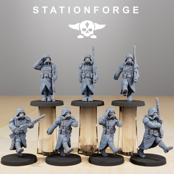 Imperial Army Grim Guard Marching Poses (7 Units), 28mm heroic scale unpainted resin