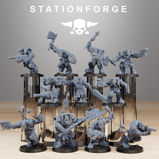 Orks Infantry, proxy miniature, 28mm heroic scale unpainted resin