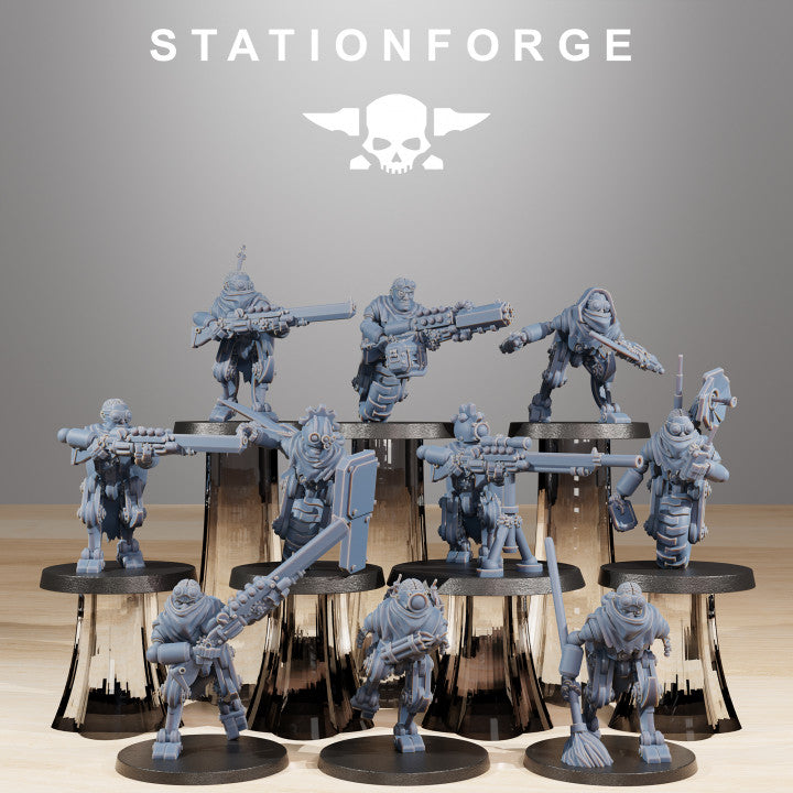 Tech Priests Scavenger Halflings (10 Units), 28mm heroic scale unpainted resin