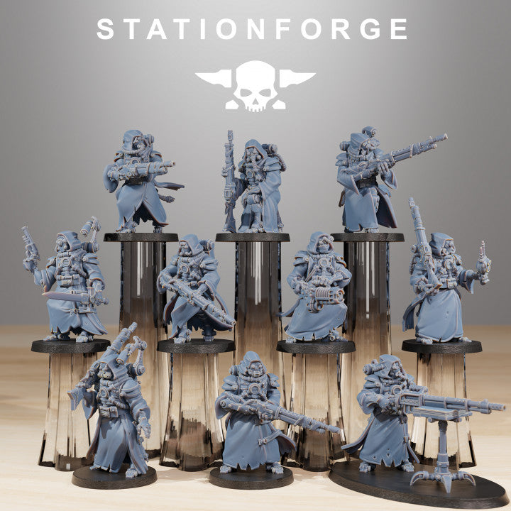 Tech Priests Scavenger Hunters (10 Units), 28mm heroic scale unpainted resin