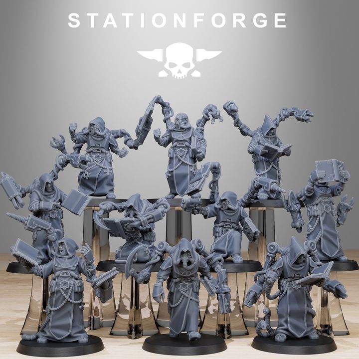 Tech Priests Scavenger Monks (10 Units), 28mm heroic scale unpainted resin
