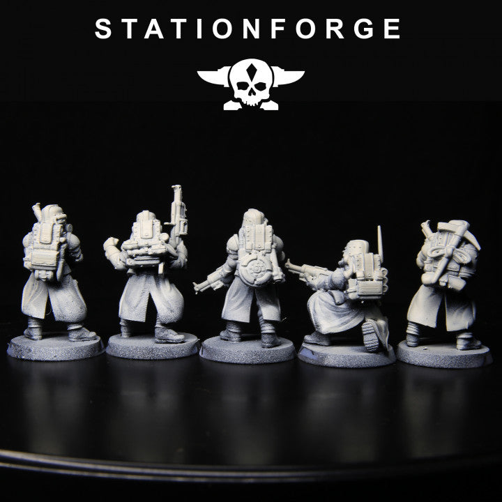 Grim Guard Tinkers, Imperial Army proxy miniature, infantry, 28mm heroic scale unpainted resin, view 5