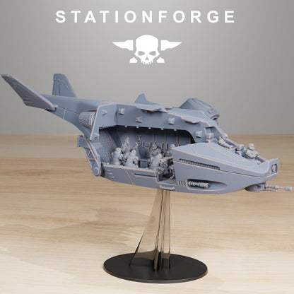 Vaskar Dropship, Imperial Army proxy miniature, 28mm heroic scale unpainted resin, view 2