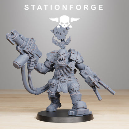 Orks Blackskull With Claw And Gun, proxy miniature, artillery, 28mm heroic scale unpainted resin, view 2