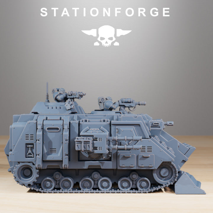 Space Knights Dominator Tank, proxy miniature, 28mm heroic scale unpainted resin, view 6