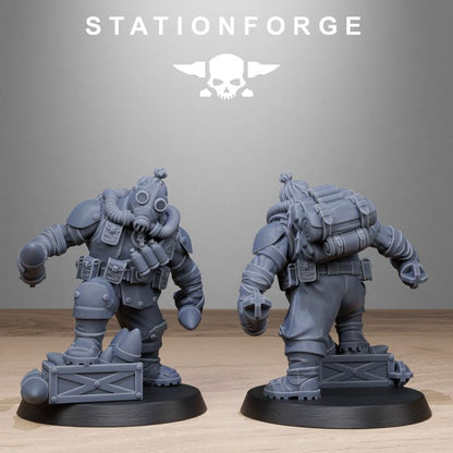 Grim Guard Jungle Fighter Mutants, Imperial Army proxy miniature, infantry, 28mm heroic scale unpainted resin, view 3