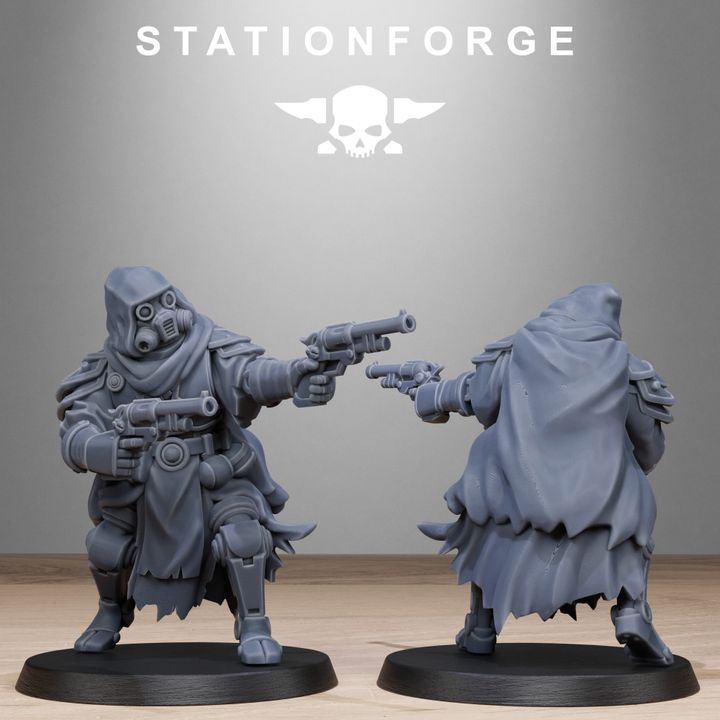 Scavenger Tech Magicians, Tech Priests proxy miniature, 28mm heroic scale unpainted resin, view 3