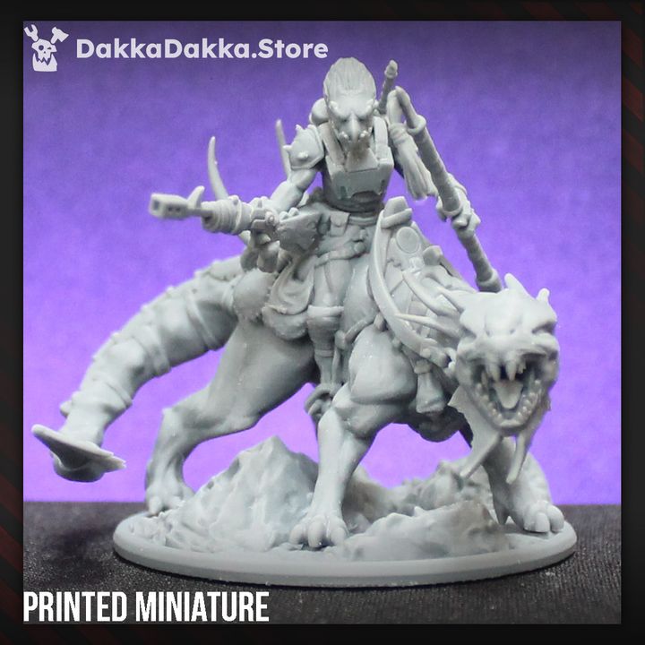 Tuai Xar Tal One Blade, proxy miniature, 28mm heroic scale unpainted resin, view 4