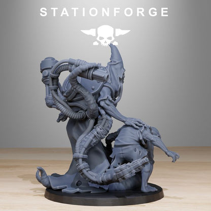 Scavenger Lotharius, Tech Priests proxy miniature, 28mm heroic scale unpainted resin, view 3