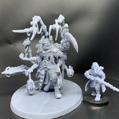 Scavenger Seeker, Tech Priests proxy miniature, 28mm heroic scale unpainted resin, view 4