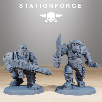 Orks Berserkers, proxy miniature, 28mm heroic scale unpainted resin, view 4