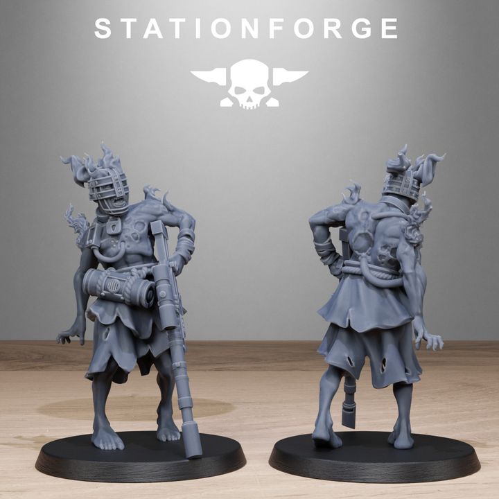 Dark Space Knights Guard Abhumans, proxy miniature, infantry, 28mm heroic scale unpainted resin, view 3
