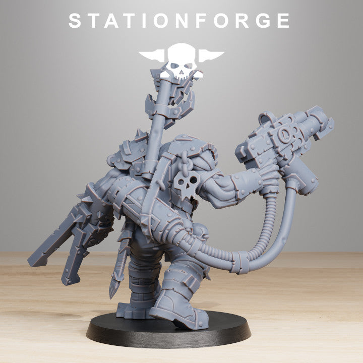 Orks Blackskull With Rocket And Hammer, proxy miniature, weapons, 28mm heroic scale unpainted resin, view 4