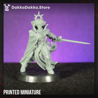 Battle Sisters Abbatissa Elvira Vespertilion, proxy miniature, 28mm heroic scale unpainted resin, view 4