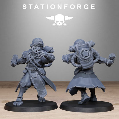Scavenger Scorchers, Tech Priests proxy miniature, 28mm heroic scale unpainted resin, view 8