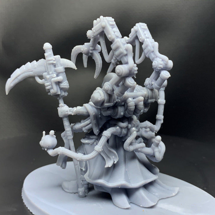 Scavenger Seeker, Tech Priests proxy miniature, 28mm heroic scale unpainted resin, view 5