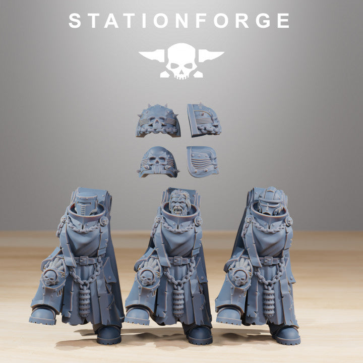 Space Knights Grandmaster, proxy miniature, 28mm heroic scale unpainted resin, view 4