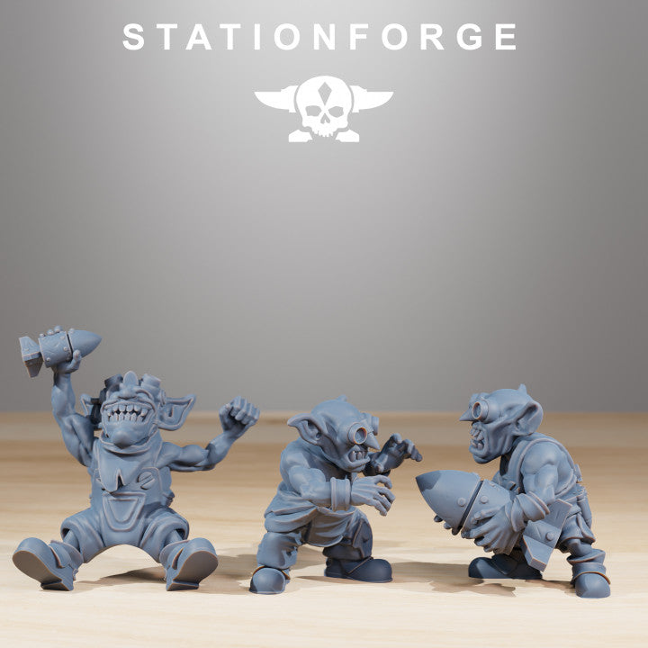 Orks Run Rolla, proxy miniature, 28mm heroic scale unpainted resin, view 10