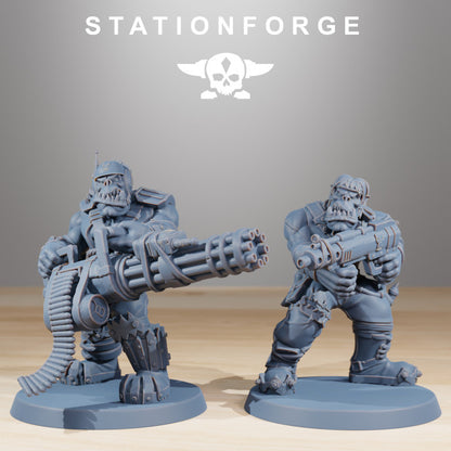 Orks Skillers, proxy miniature, 28mm heroic scale unpainted resin, view 4
