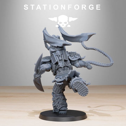 Dark Space Knights Punisher V1, proxy miniature, 28mm heroic scale unpainted resin, view 6
