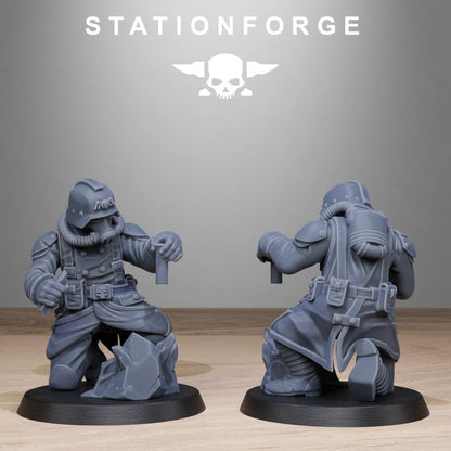 Grim Guard Radioactive Mutants, Imperial Army proxy miniature, infantry, 28mm heroic scale unpainted resin, view 6