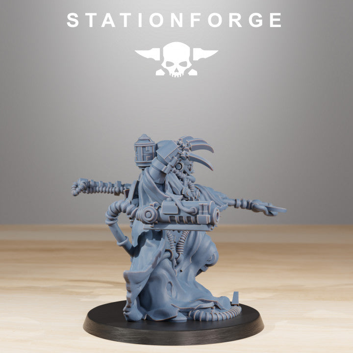 Scavenger The Seer, Tech Priests proxy miniature, character, 28mm heroic scale unpainted resin, view 4