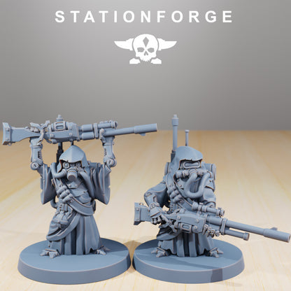 Scavenger Junkards Inspirer, Tech Priests proxy miniature, 28mm heroic scale unpainted resin, view 3
