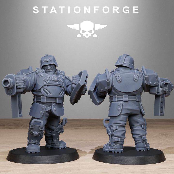 Grim Guard Armored Mutants, Imperial Army proxy miniature, infantry, 28mm heroic scale unpainted resin, view 7
