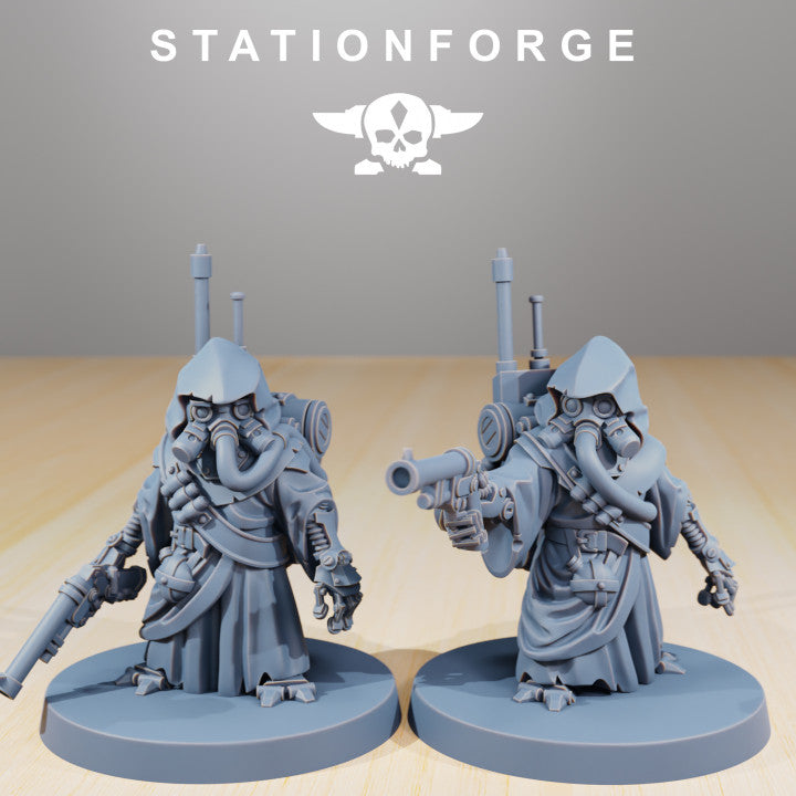 Scavenger Junkards, Tech Priests proxy miniature, 28mm heroic scale unpainted resin, view 8
