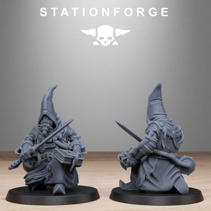Scavenger Mystics, Tech Priests proxy miniature, 28mm heroic scale unpainted resin, view 10