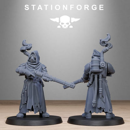 Scavenger Sanctum Infantry, Tech Priests proxy miniature, 28mm heroic scale unpainted resin, view 3