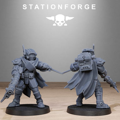 Tuai Hunters, proxy miniature, 28mm heroic scale unpainted resin, view 10