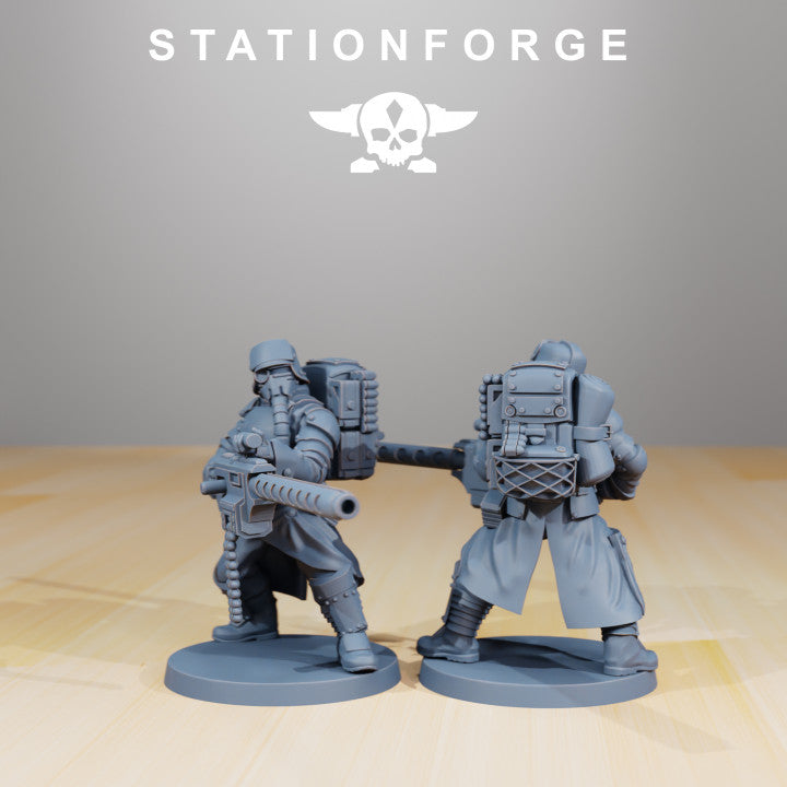 Grim Guard Armored Squad, Imperial Army proxy miniature, 28mm heroic scale unpainted resin, view 5