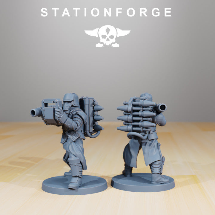 Grim Guard Armored Squad, Imperial Army proxy miniature, 28mm heroic scale unpainted resin, view 4
