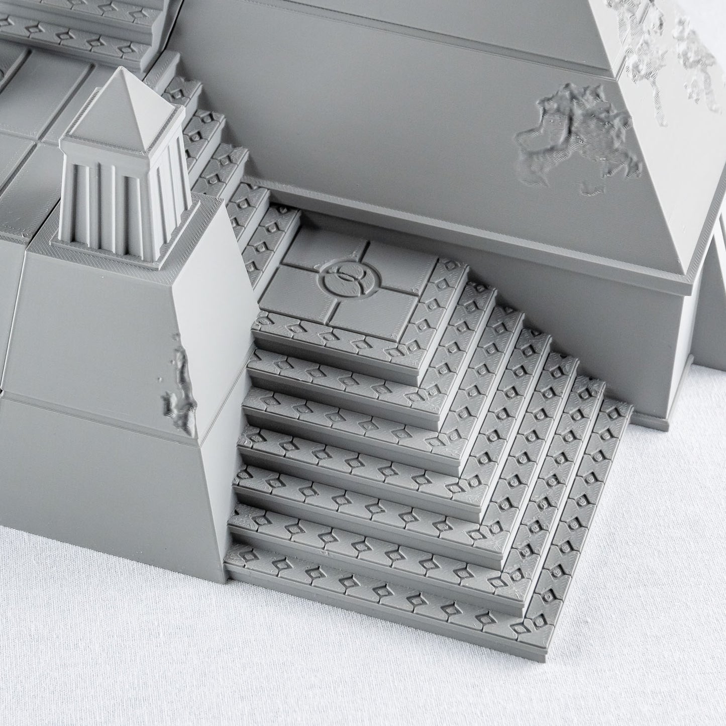 Pyramid, Krotone in Flames
