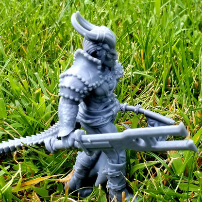 Tiefling Team, resin miniature, 28mm heroic scale unpainted resin, view 5