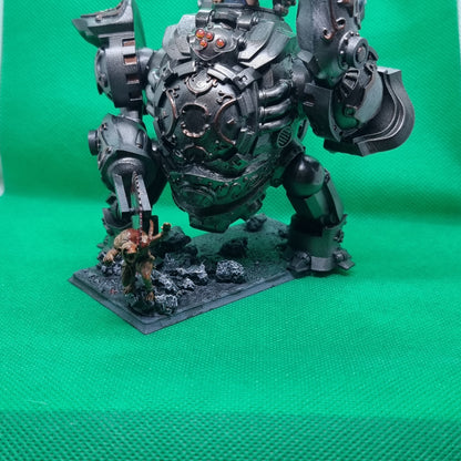 Dwarf Iron Golem, resin miniature, 28mm heroic scale unpainted resin, view 6
