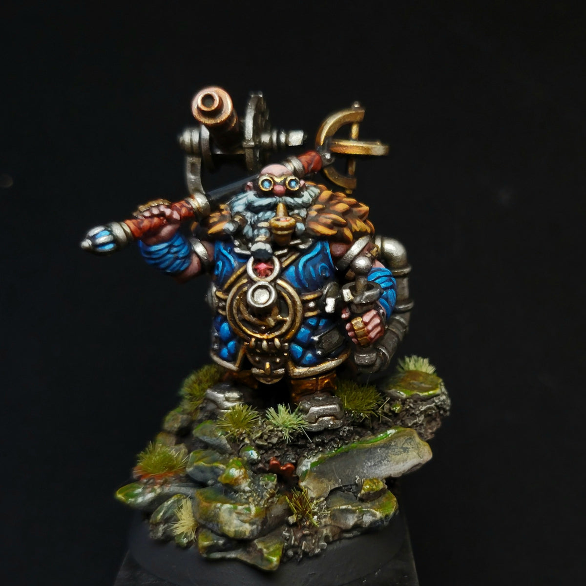 Gunner Von Drakkar, resin miniature, 28mm heroic scale unpainted resin, view 4